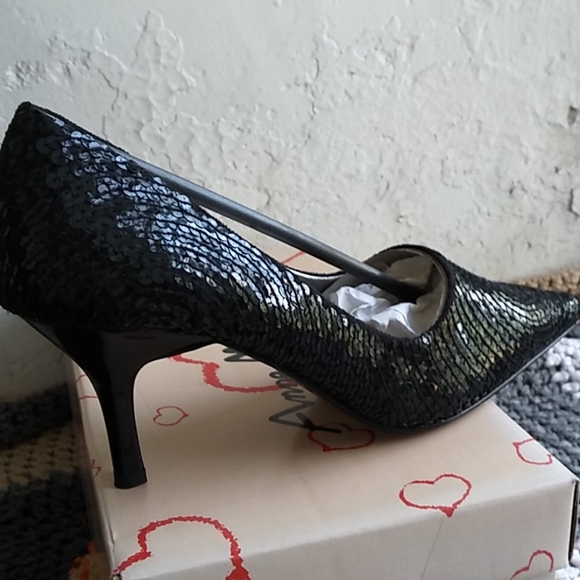 ALL Sequin  Dress Pump by: Anne Michelle - Picture 3 of 4
